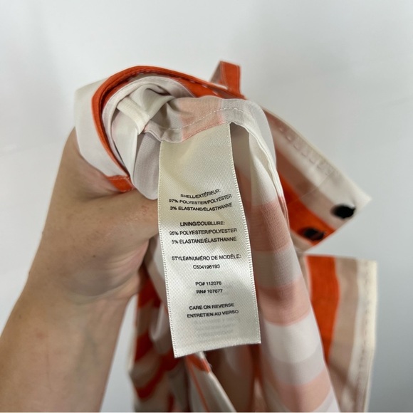 Alice + Olivia Stripe Flutter Pleated Shorts Size 4 - Picture 11 of 11